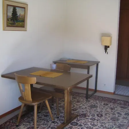 Hotel Elite B&B 3* Rossiniere